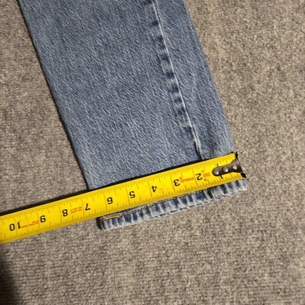 Levis levis 502